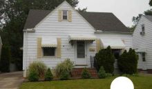 14611 Corridon Ave Maple Heights, OH 44137