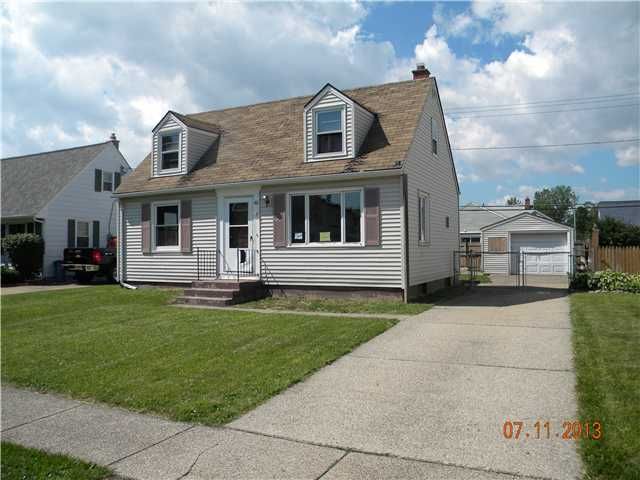 48 Westchester Dr, Buffalo, NY 14225