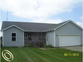 6973 Lake Pleasant Rd, North Branch, MI 48461