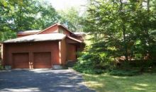 21 Lauren Ct Kingston, NY 12401