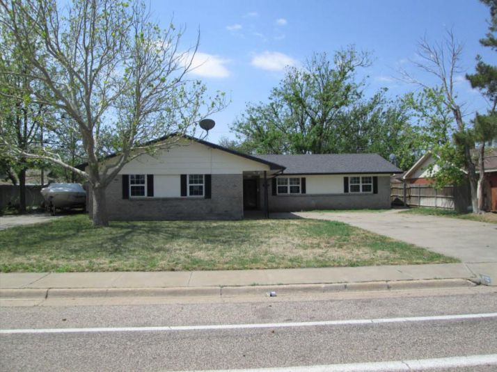 6711 Adirondack Trl, Amarillo, TX 79106