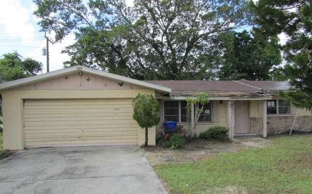 1580 Winkler Ave, Fort Myers, FL 33901