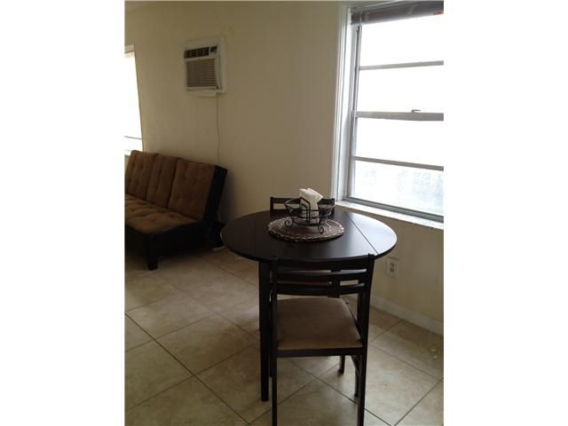 300 GEORGIA ST # 4A, Hollywood, FL 33019