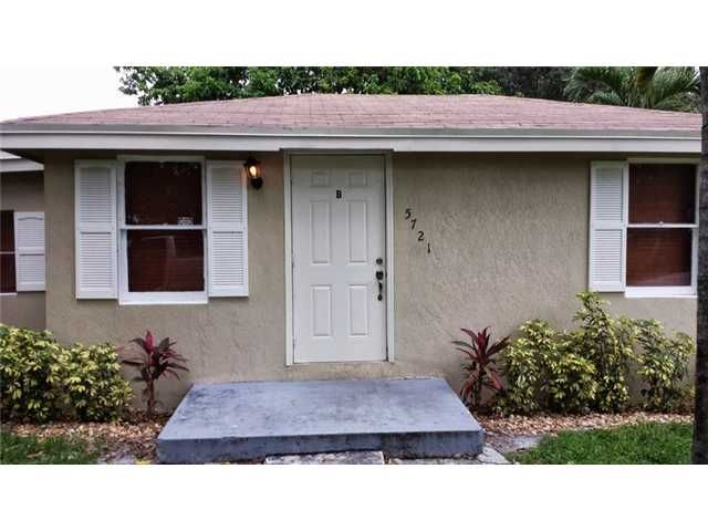 5721 FILLMORE ST, Hollywood, FL 33021