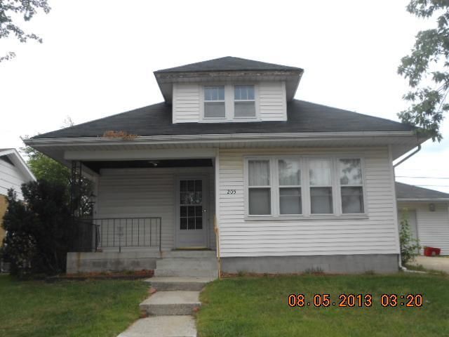 205 W Fulton St, Michigan City, IN 46360