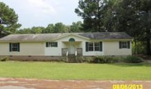 156 Berry Lake Dr Alexander City, AL 35010