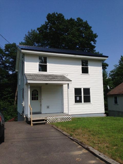 27 Dell Avenue, Laconia, NH 03246