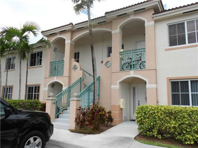 2250 Nw 78th Ave Apt 205, Hollywood, FL 33024