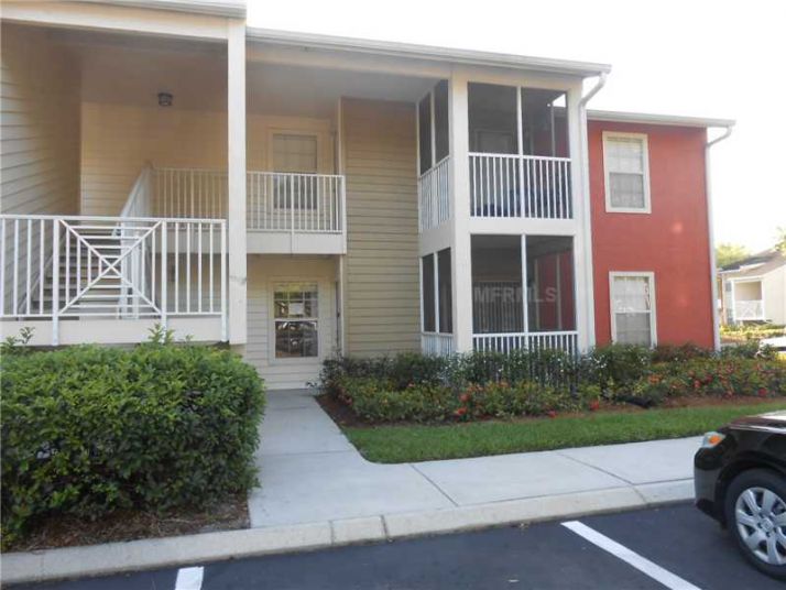 703 Parsons Lake Path Unit 104, Brandon, FL 33511