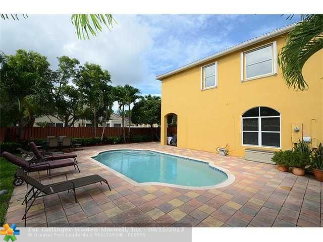 3800 SW 51ST ST, Fort Lauderdale, FL 33312