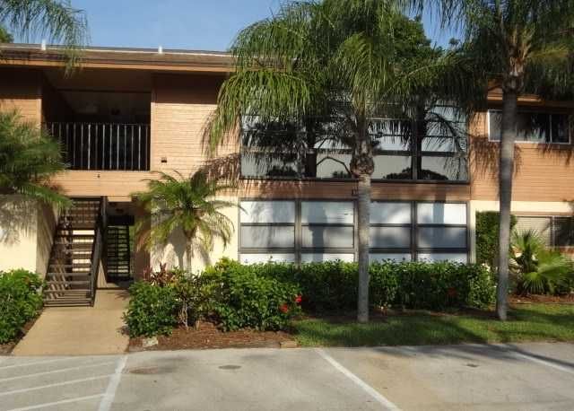 5713 Foxlake Dr Apt 2, North Fort Myers, FL 33917