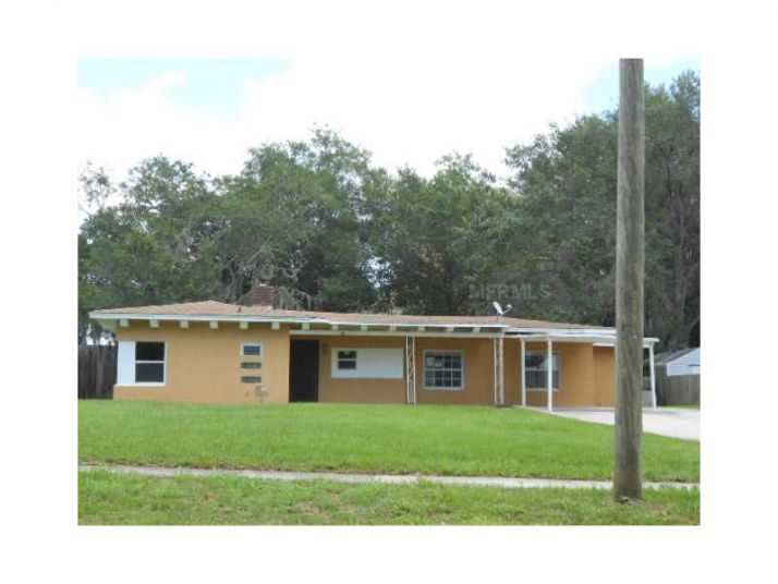 201 S 1st St, Haines City, FL 33844