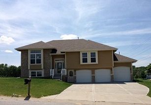 2119 Larkspur St, Excelsior Springs, MO 64024