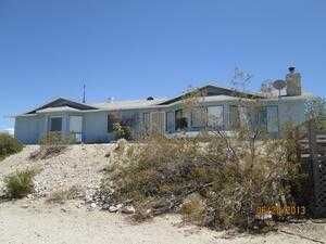 7633 Marmont Road, Lucerne Valley, CA 92356