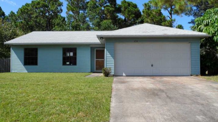 1213 Wing Rd Sw, Palm Bay, FL 32908