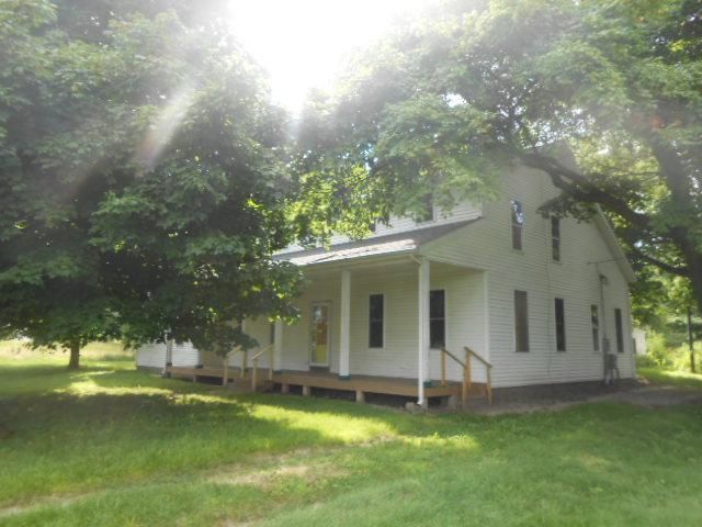 472 N State Road 2, Valparaiso, IN 46383