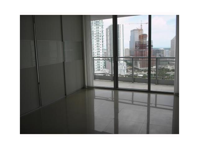 90 SW 3 ST # 2512, Miami, FL 33130