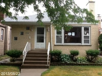 2555 W 118th Pl, Chicago, IL 60655