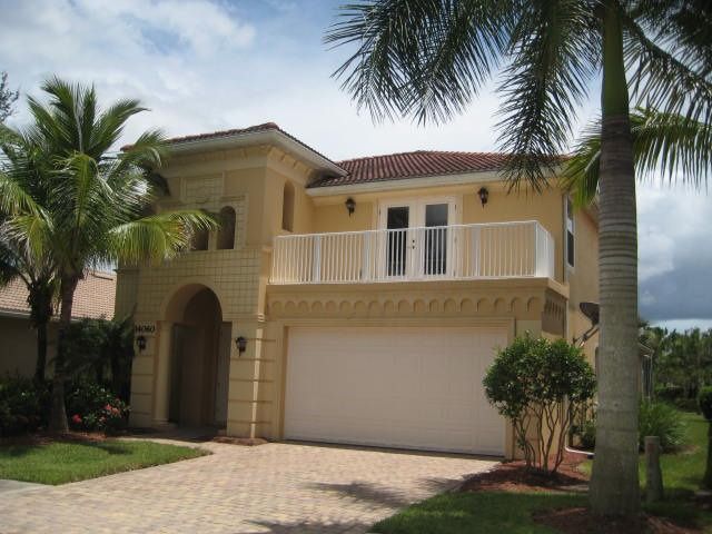 14060 Mirror Ct, Naples, FL 34114