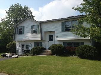 203 Oxbow Dr, Willimantic, CT 06226