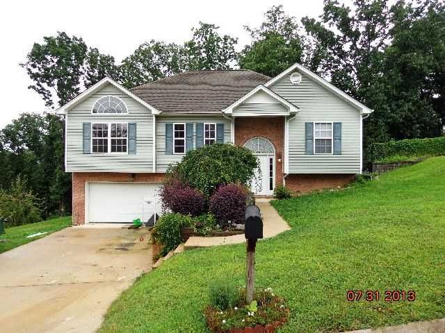 7366 British Rd, Ooltewah, TN 37363