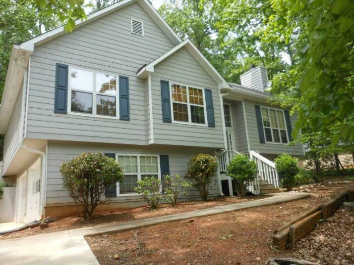 18 Boones Ridge Dr Se, Acworth, GA 30102