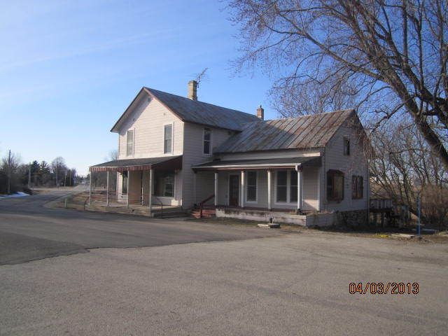 W1266 Concord Center Dr, Sullivan, WI 53178