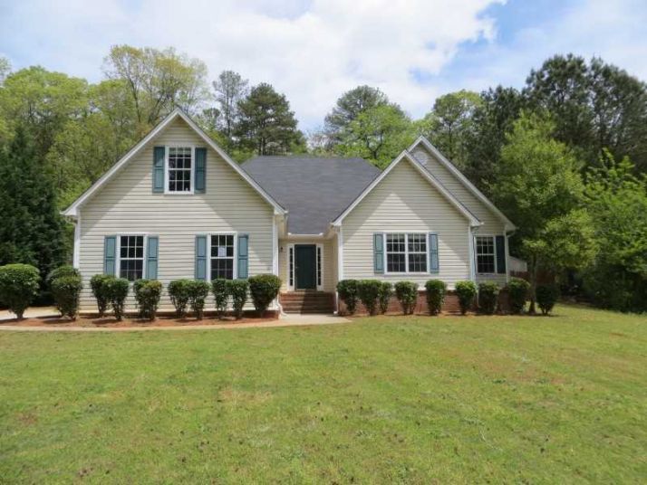 3870 Carriage Downs Ct, Snellville, GA 30039