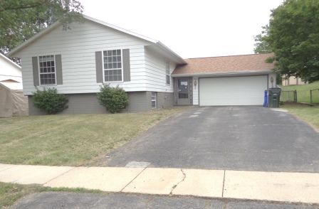 4806 Fruitwood Lane, Cedar Rapids, IA 52405