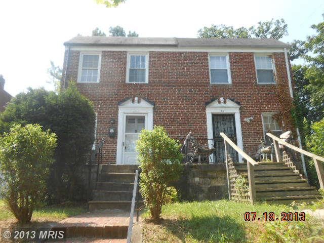 323 Radnor Rd, Baltimore, MD 21212