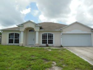 876 Sw Jordin Ave, Port Saint Lucie, FL 34953