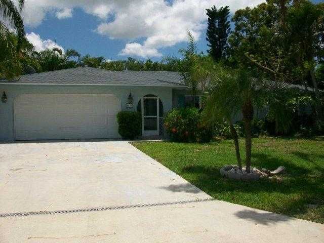 1130 Se 15th St, Cape Coral, FL 33990