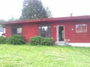 2560 E 3rd St, Port Orchard, WA 98366