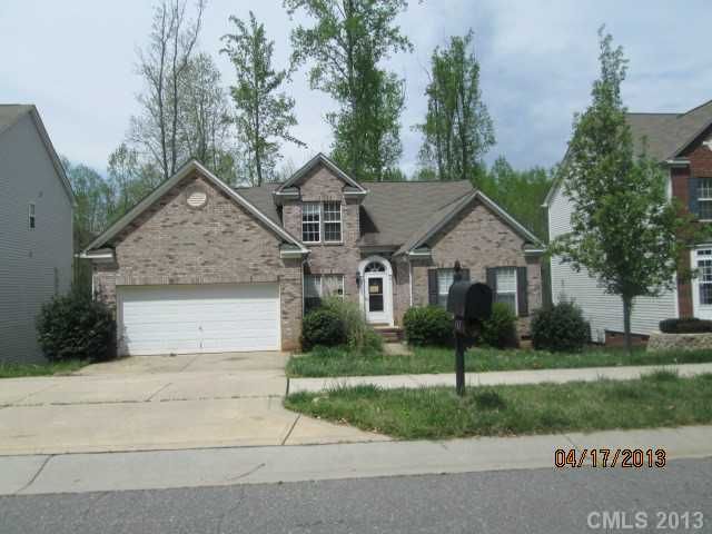 157 Flowering Grove Ln, Mooresville, NC 28115