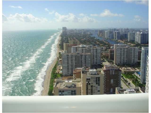 1830 OCEAN DR # 5003, Hallandale, FL 33009