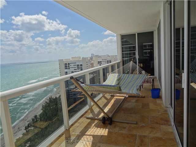 1850 S OCEAN DR # 2401, Hallandale, FL 33009