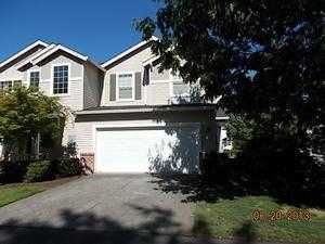 3215 Se Robin Cir, Hillsboro, OR 97123