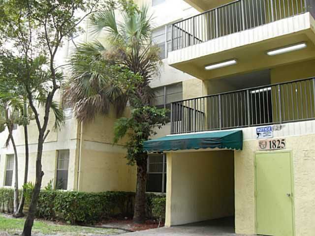 1825 W 56 STREET # 411, Hialeah, FL 33012