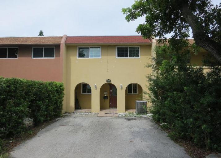 7180 West 3rd Avenue, Hialeah, FL 33014