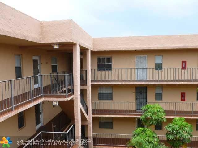 2821 Somerset Dr Apt 417, Fort Lauderdale, FL 33311