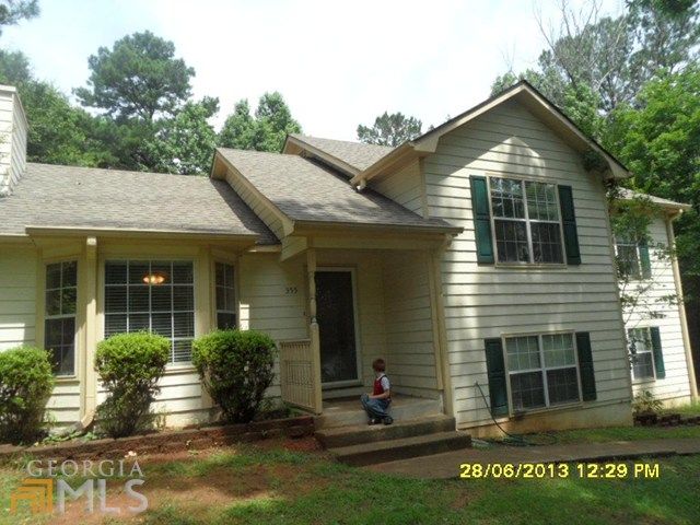 355 E Country Woods Dr, Covington, GA 30016