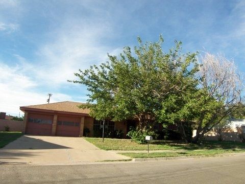 2711 Highland Rd, Roswell, NM 88201