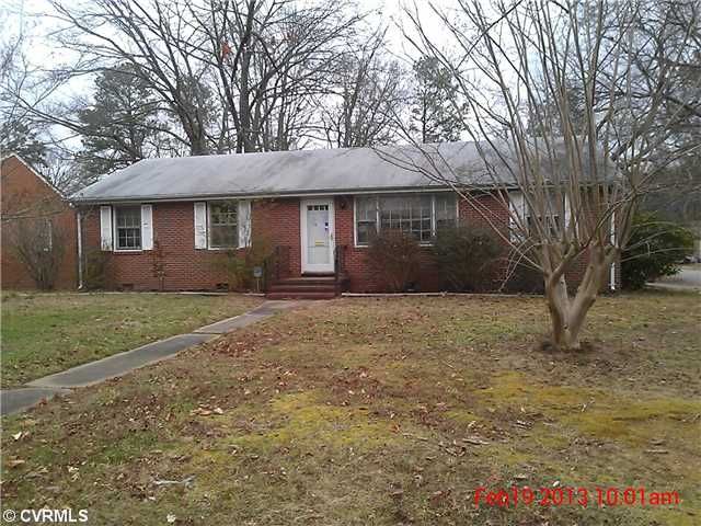 2247 Walton St, Petersburg, VA 23805