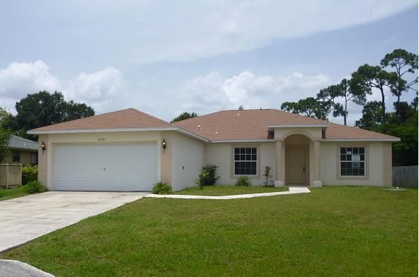 2281 Southeast Longhorn A, Port Saint Lucie, FL 34952