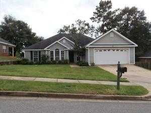 10169 E Southhill Dr, Mobile, AL 36695