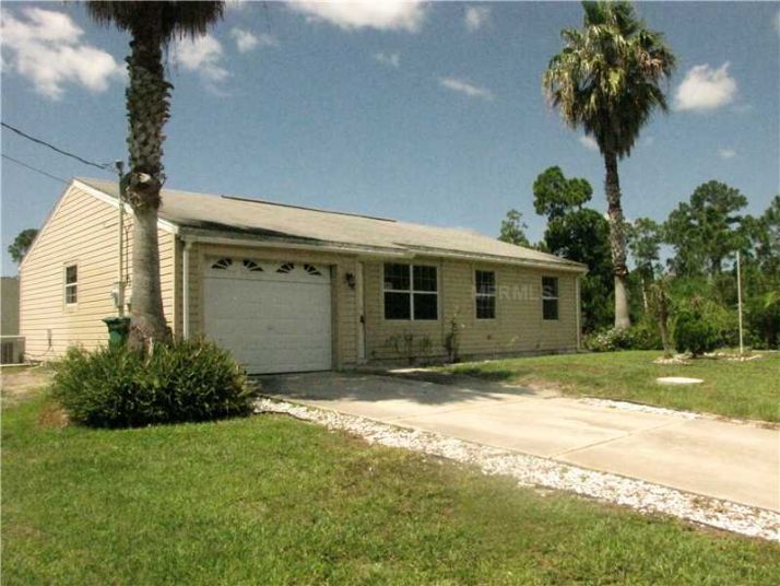 23393 Horatio Ave, Port Charlotte, FL 33980