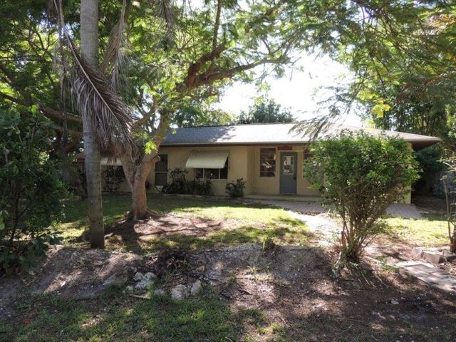 27200 Jackson Ave, Bonita Springs, FL 34135