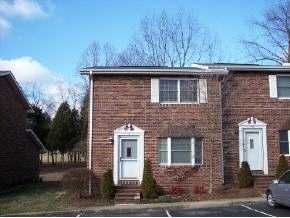 17 Heritage Dr Apt 21, Bristol, VA 24201