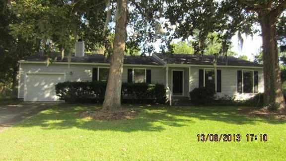 3 Tartan Ct, Charleston, SC 29414