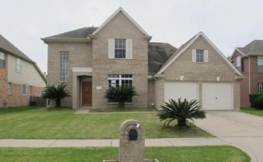 1811 Country Club Cove Drive, Baytown, TX 77521